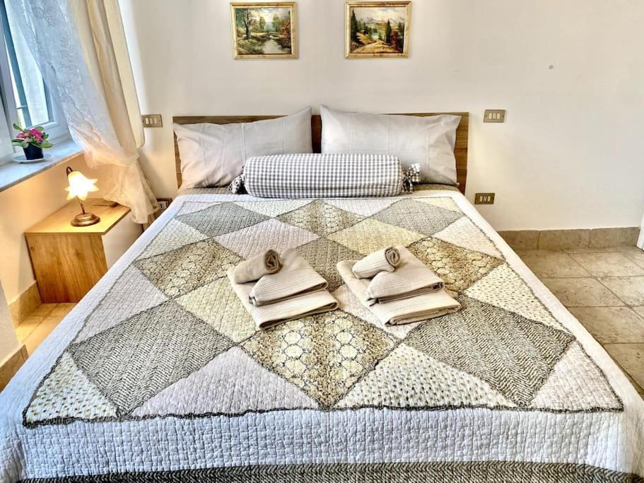 Zona Fiera A 10 Minuti Dal Centro Con Parcheggio Appartement Verona Buitenkant foto